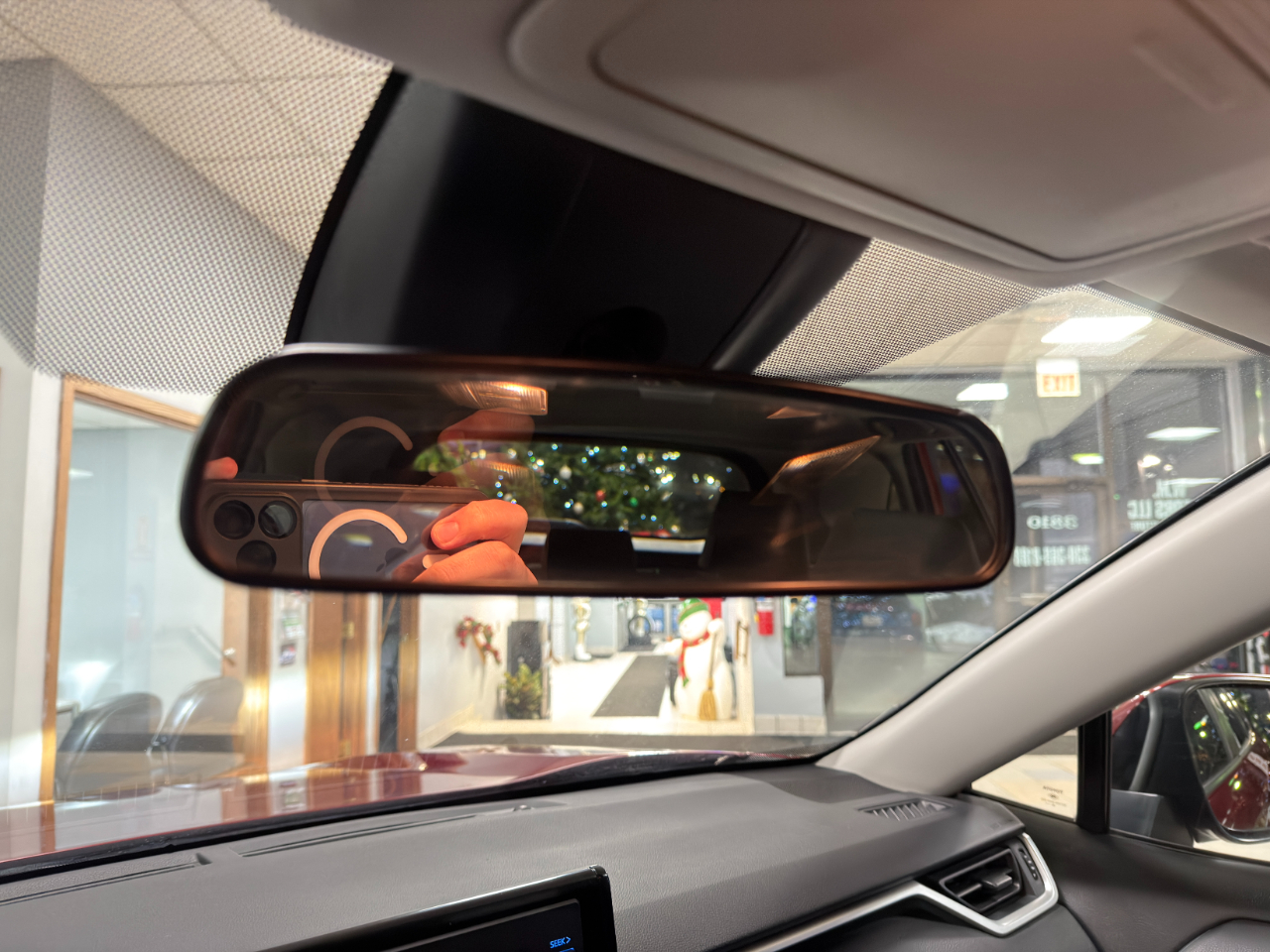 Toyota RAV4 XLE AWD 2019