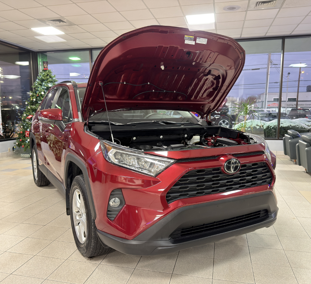Toyota RAV4 XLE AWD 2019