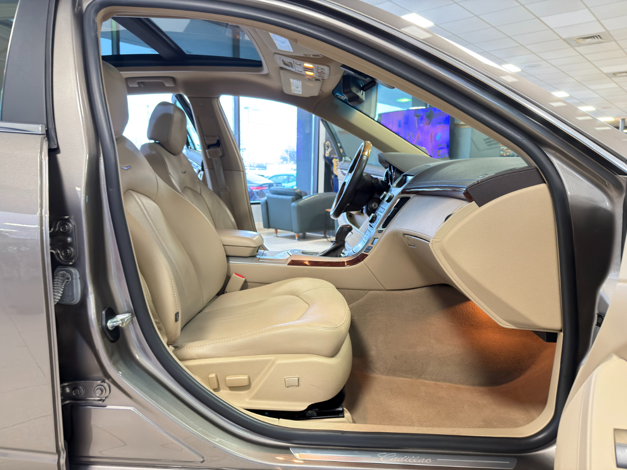 Cadillac CTS 3.0L Luxury AWD 2012