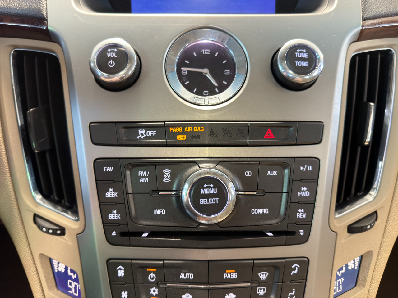 Cadillac CTS 3.0L Luxury AWD 2012