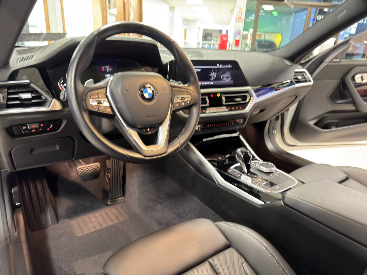 BMW 2-Series 230i Coupe 2022