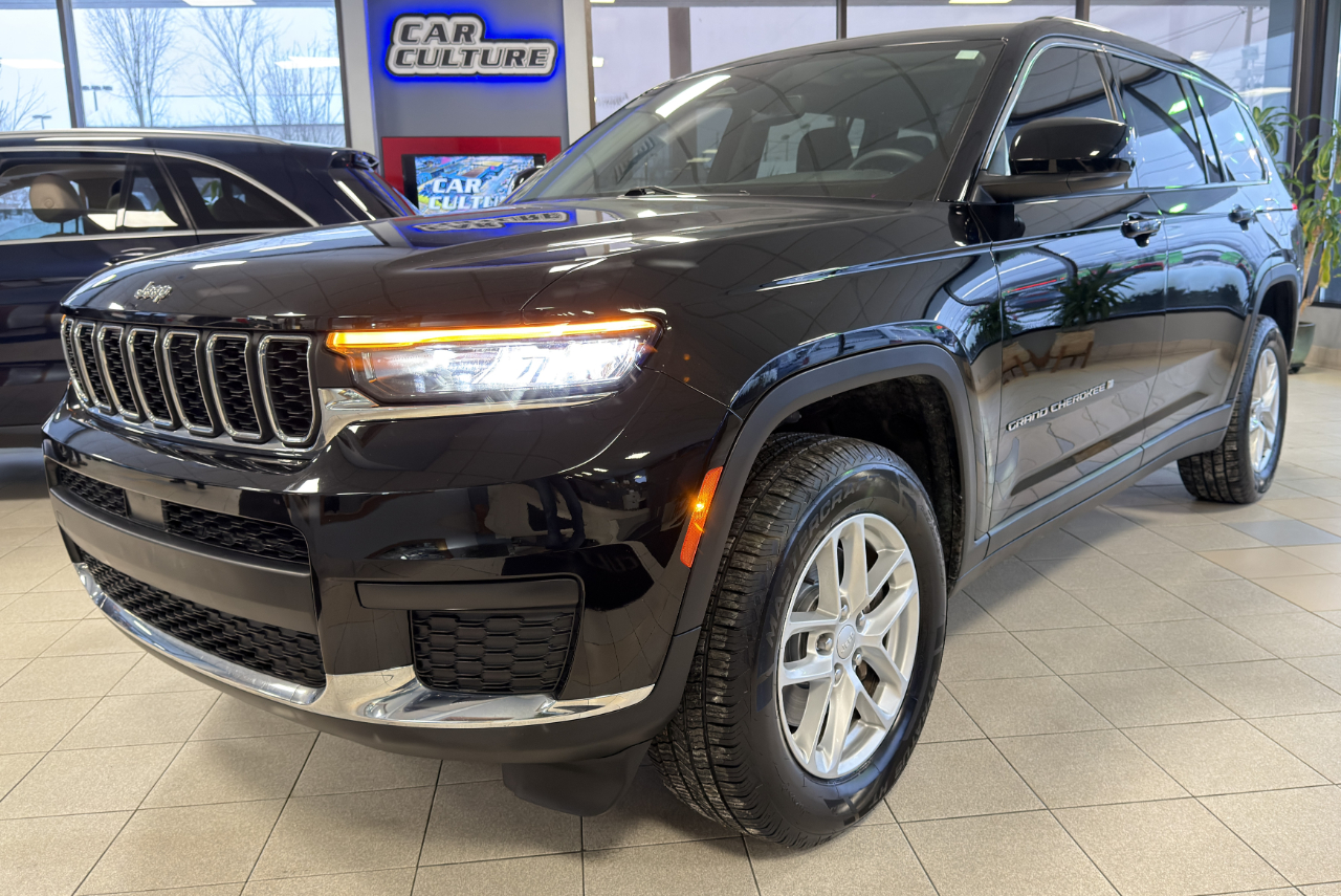 Jeep Grand Cherokee L Laredo 4x4 2023