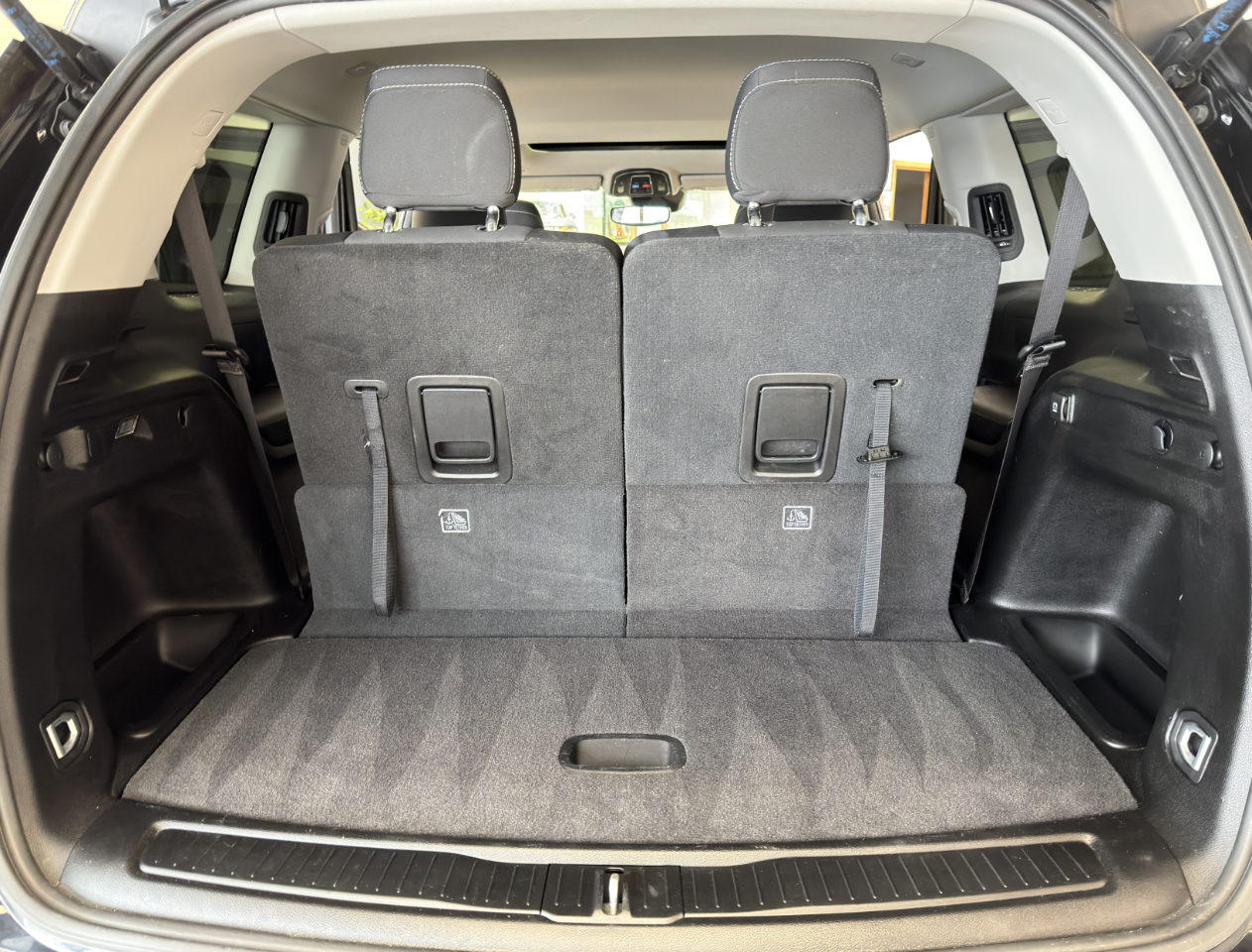 Jeep Grand Cherokee L Laredo 4x4 2023