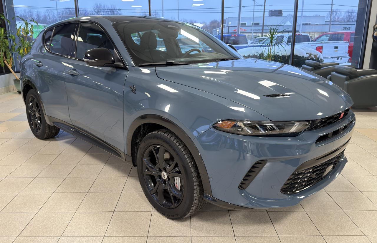 Dodge Hornet R/T Plus EAWD *Ltd Avail* 2024