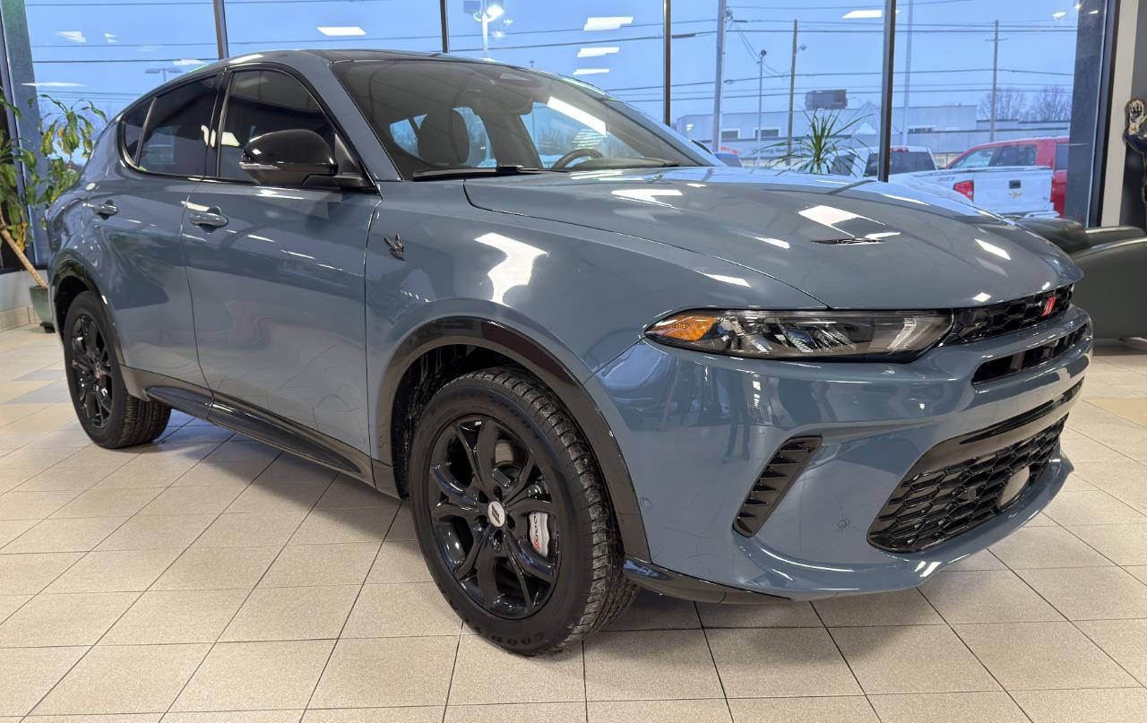 Dodge Hornet R/T Plus EAWD *Ltd Avail* 2024