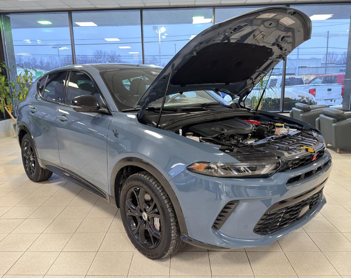 Dodge Hornet R/T Plus EAWD *Ltd Avail* 2024