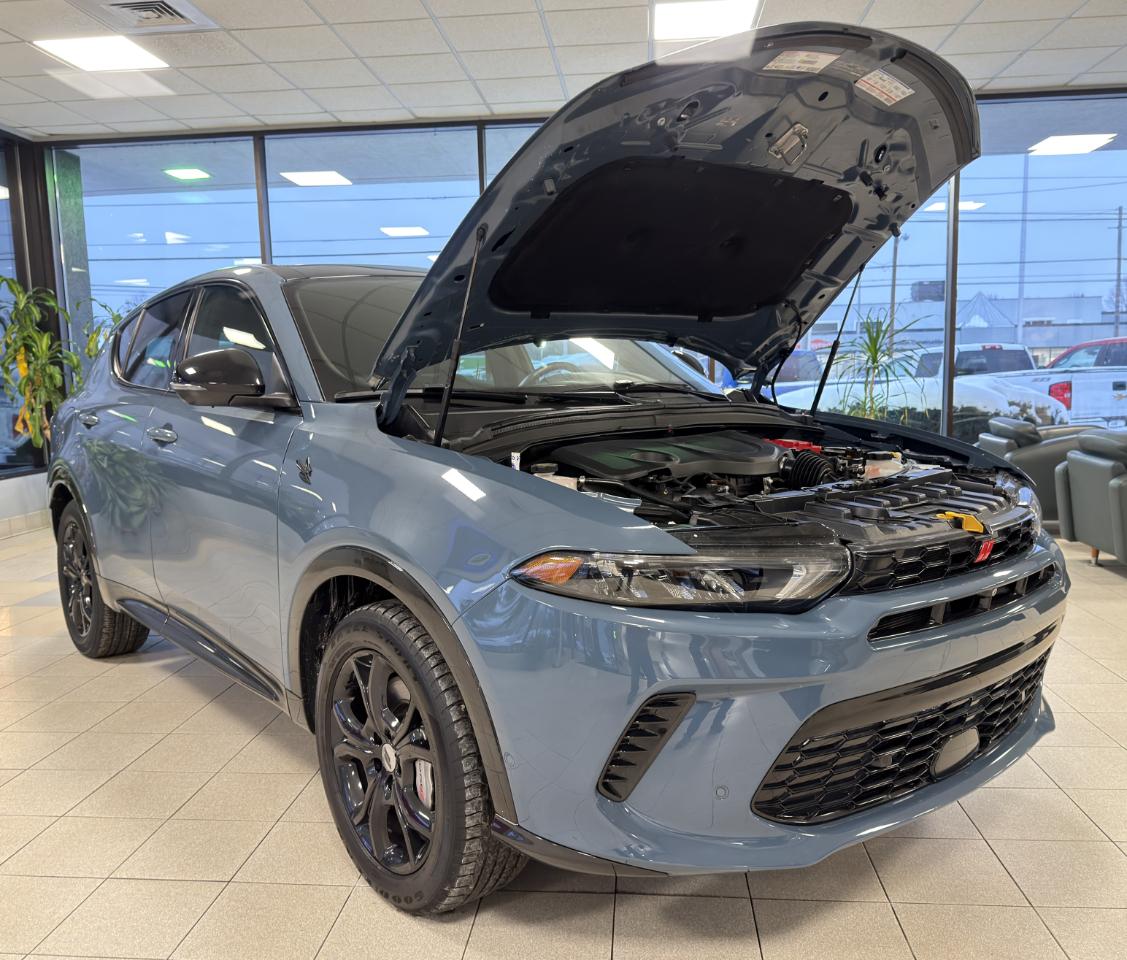 Dodge Hornet R/T Plus EAWD *Ltd Avail* 2024