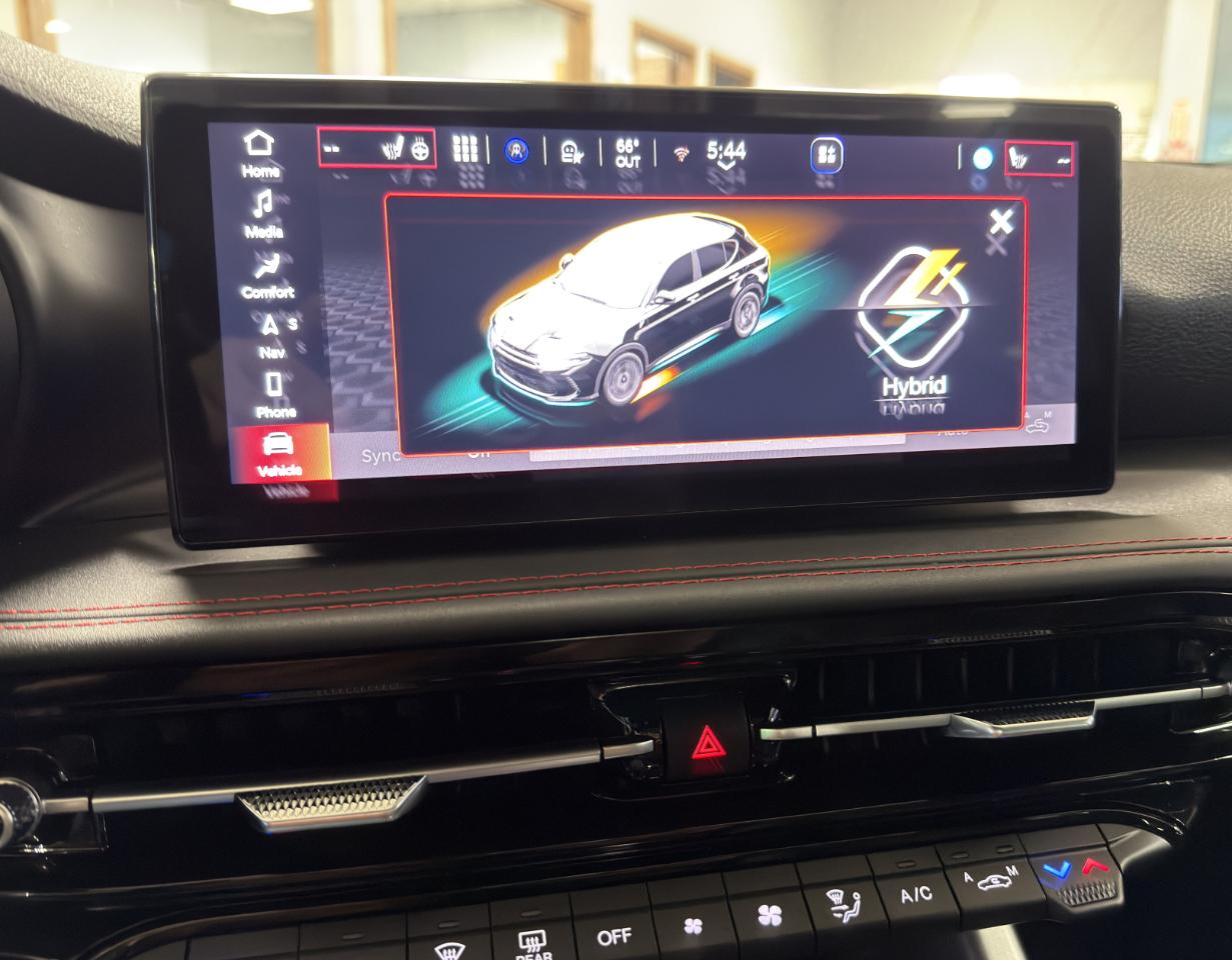 Dodge Hornet R/T Plus EAWD *Ltd Avail* 2024