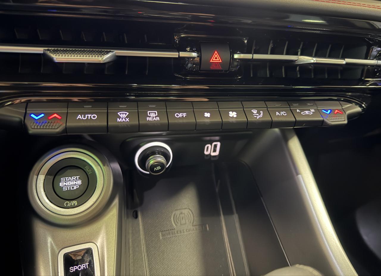 Dodge Hornet R/T Plus EAWD *Ltd Avail* 2024