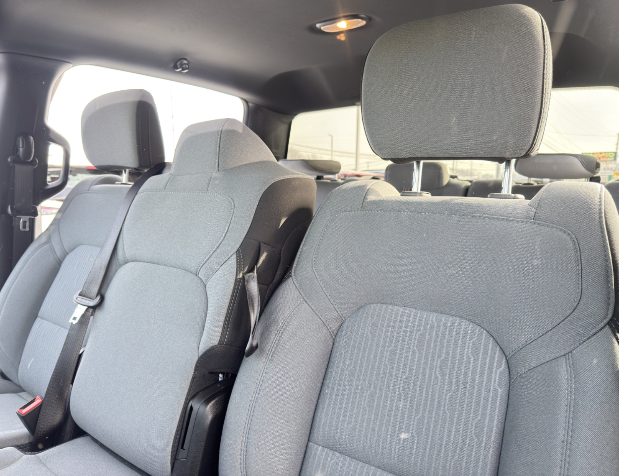 RAM 1500 Big Horn Crew Cab 4WD 2021