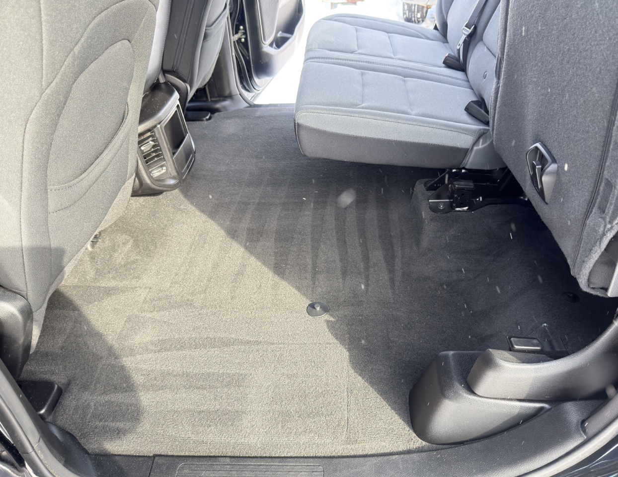 RAM 1500 Big Horn Crew Cab 4WD 2021