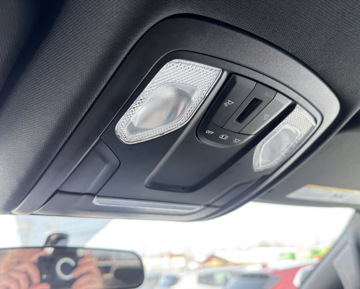 RAM 1500 Big Horn Crew Cab 4WD 2021