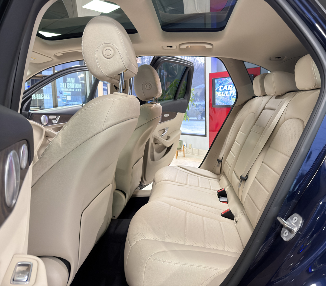 Mercedes-Benz GLC-Class GLC300 4MATIC 2019