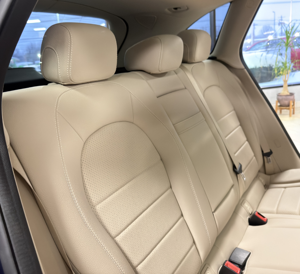 Mercedes-Benz GLC-Class GLC300 4MATIC 2019