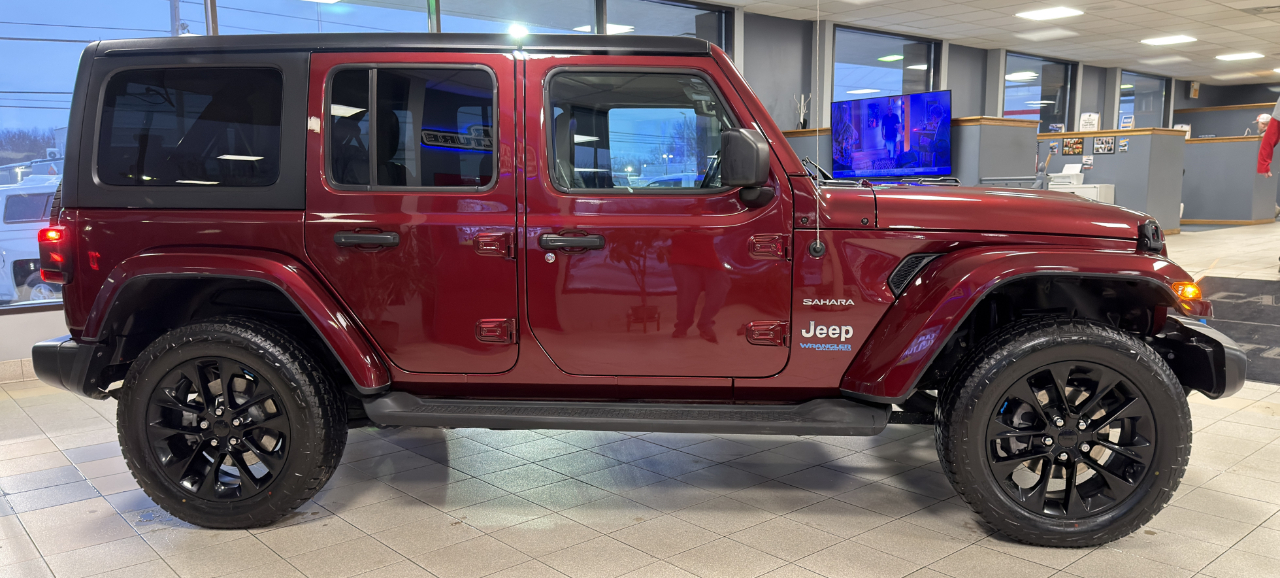 Jeep Wrangler 4xe Unlimited Sahara 4x4 2022