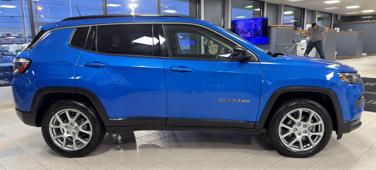 Jeep Compass Latitude Lux 4x4 2022