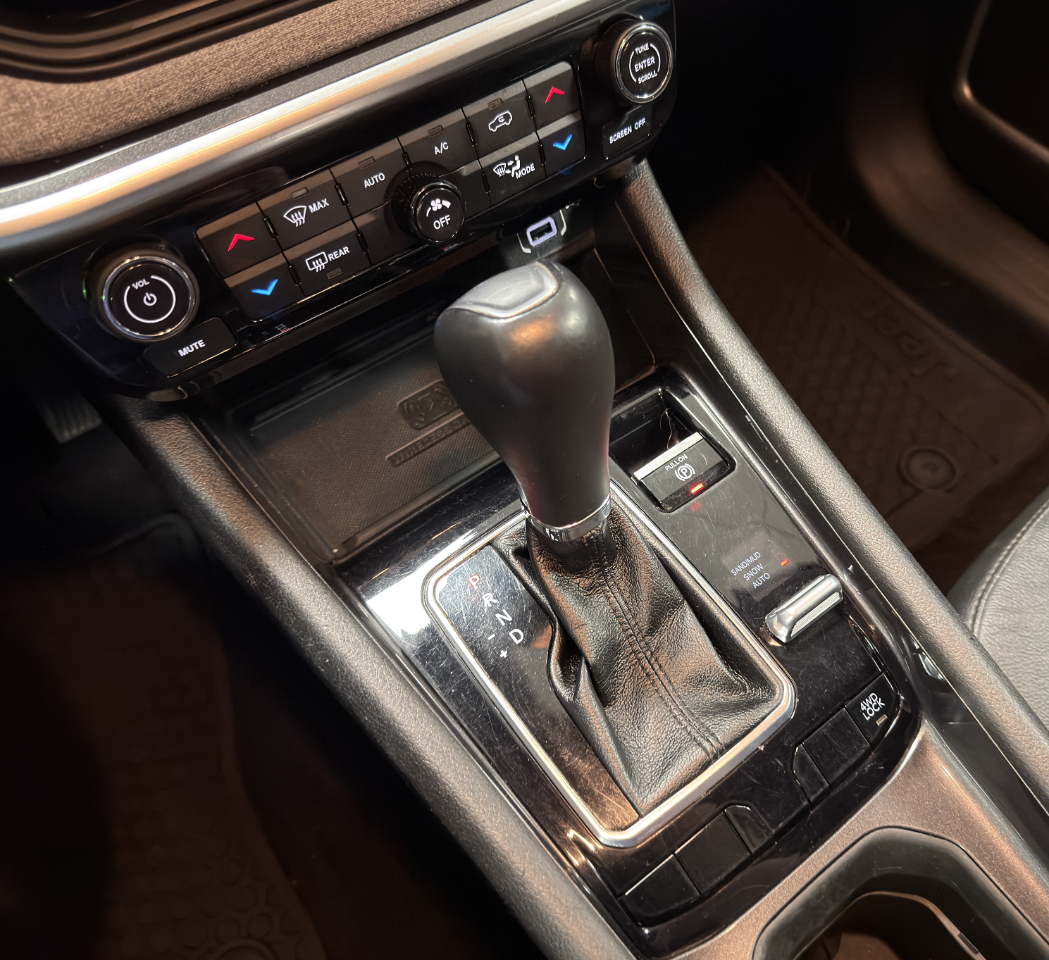 Jeep Compass Latitude Lux 4x4 2022