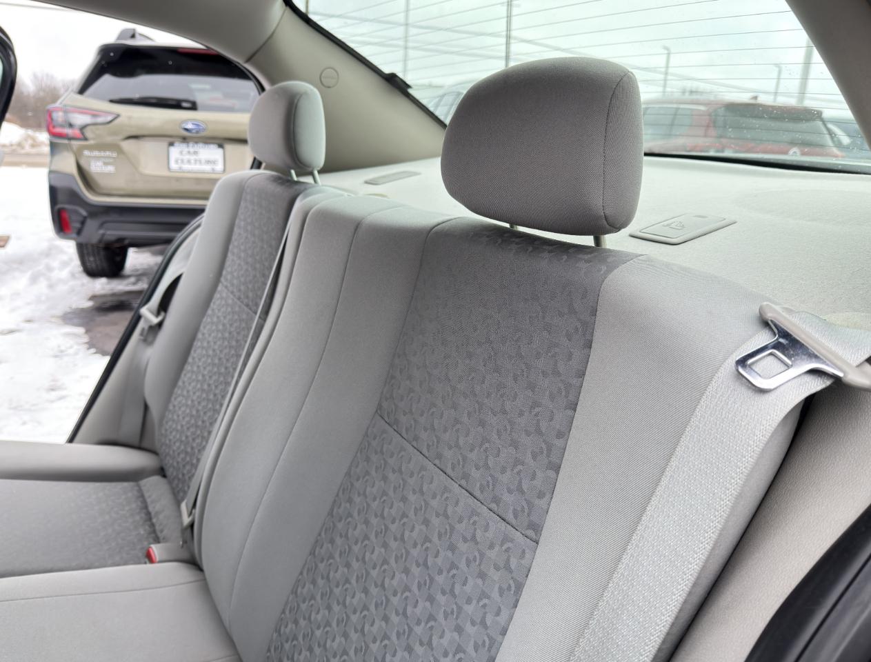 Chevrolet Cobalt 4dr Sdn LS 2009