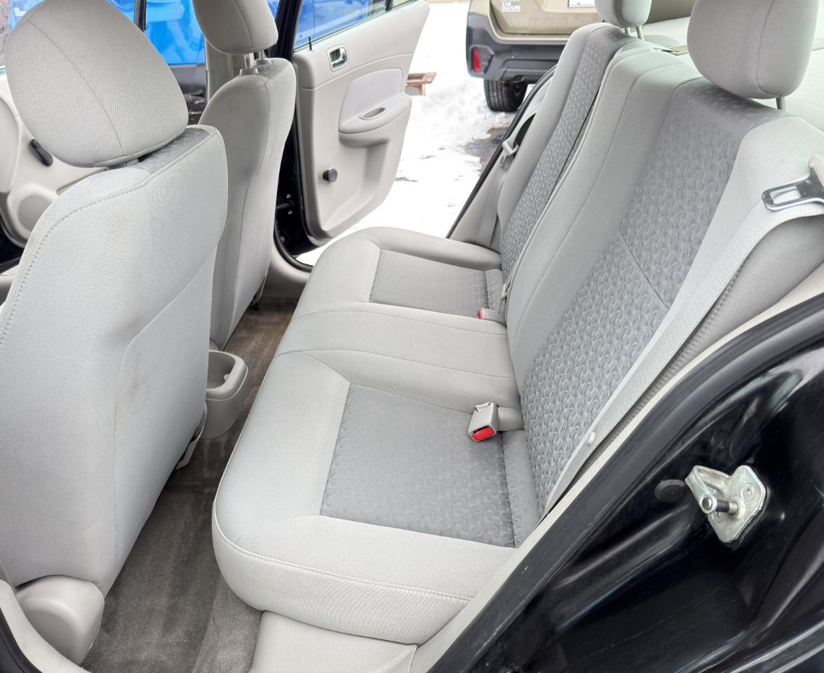 Chevrolet Cobalt 4dr Sdn LS 2009