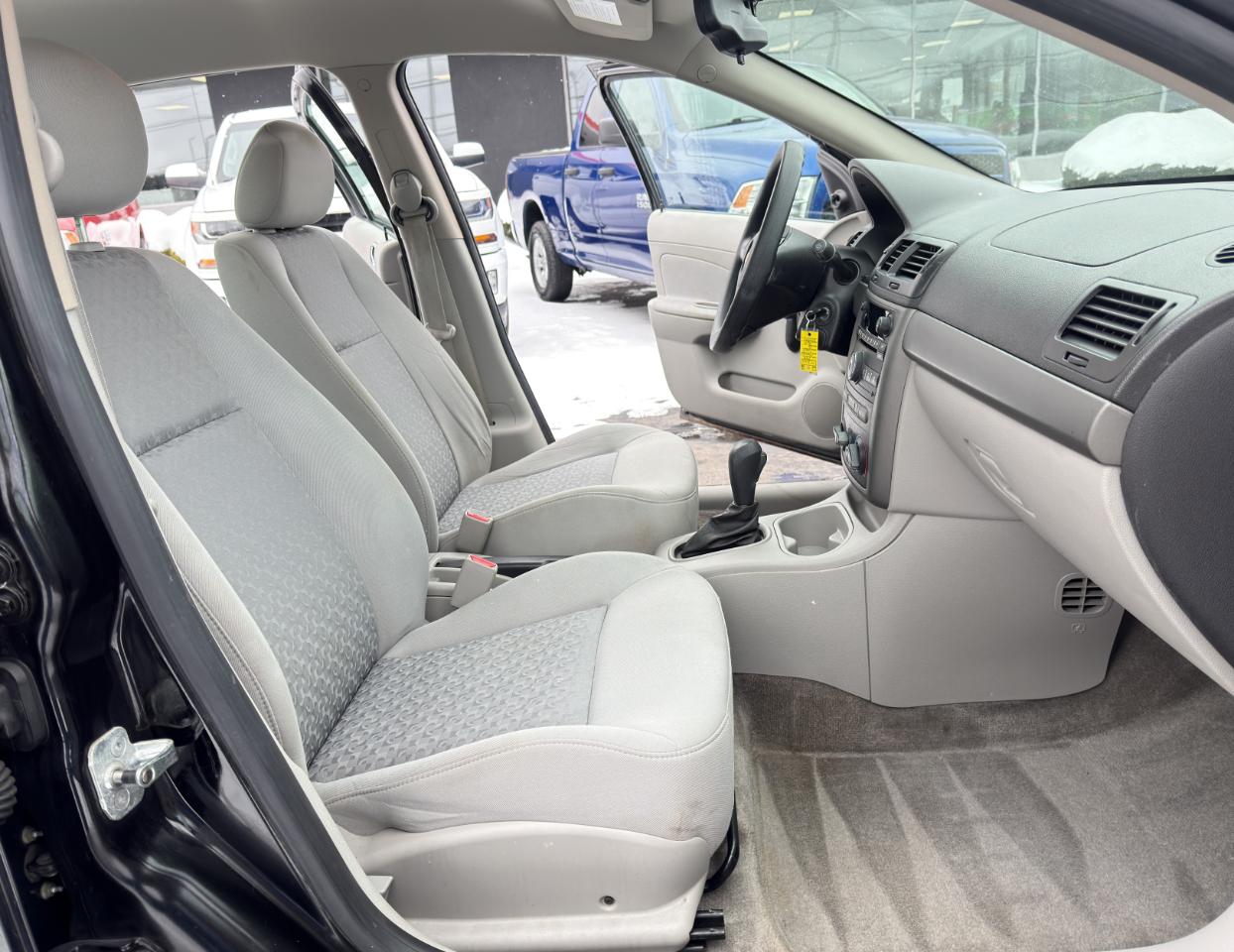 Chevrolet Cobalt 4dr Sdn LS 2009