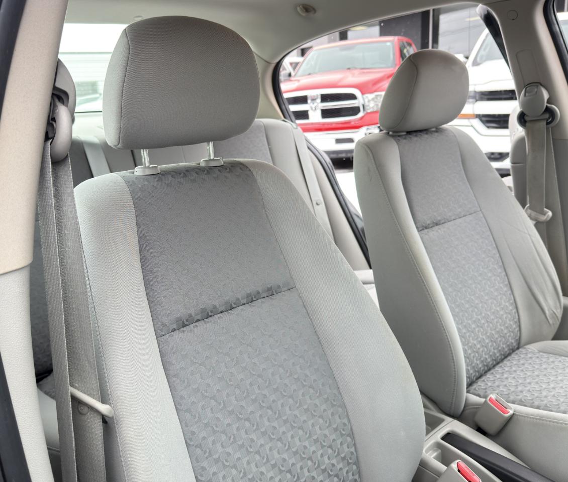 Chevrolet Cobalt 4dr Sdn LS 2009