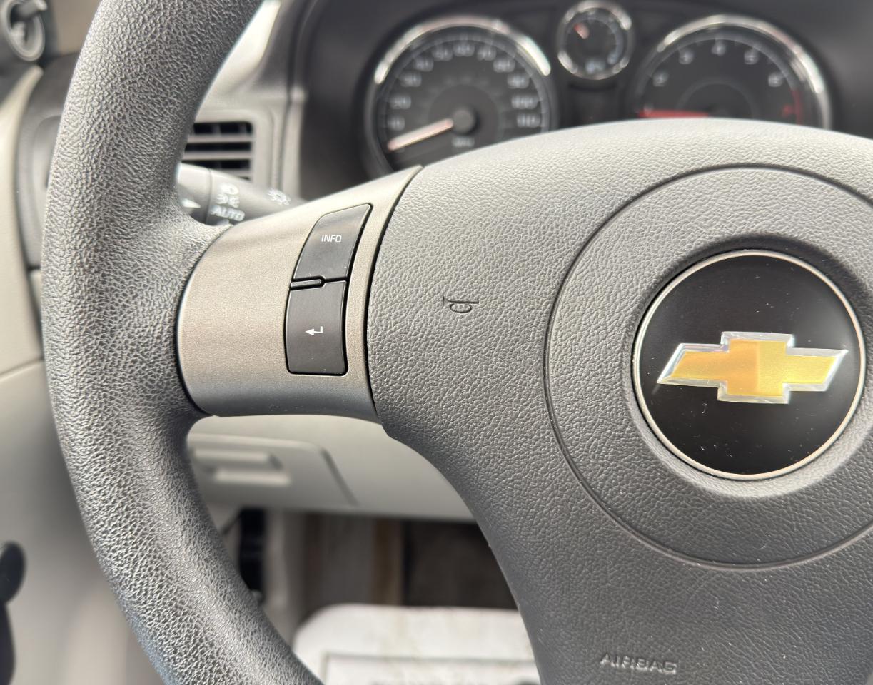 Chevrolet Cobalt 4dr Sdn LS 2009