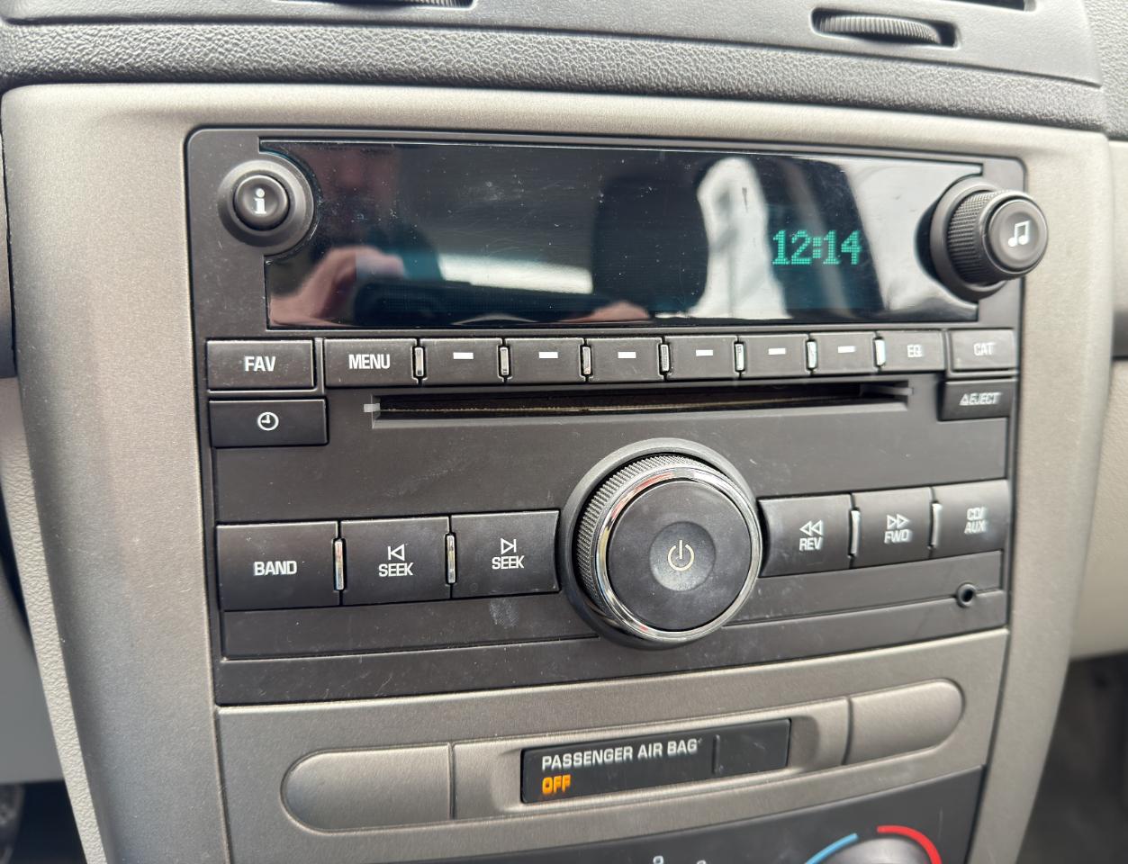 Chevrolet Cobalt 4dr Sdn LS 2009