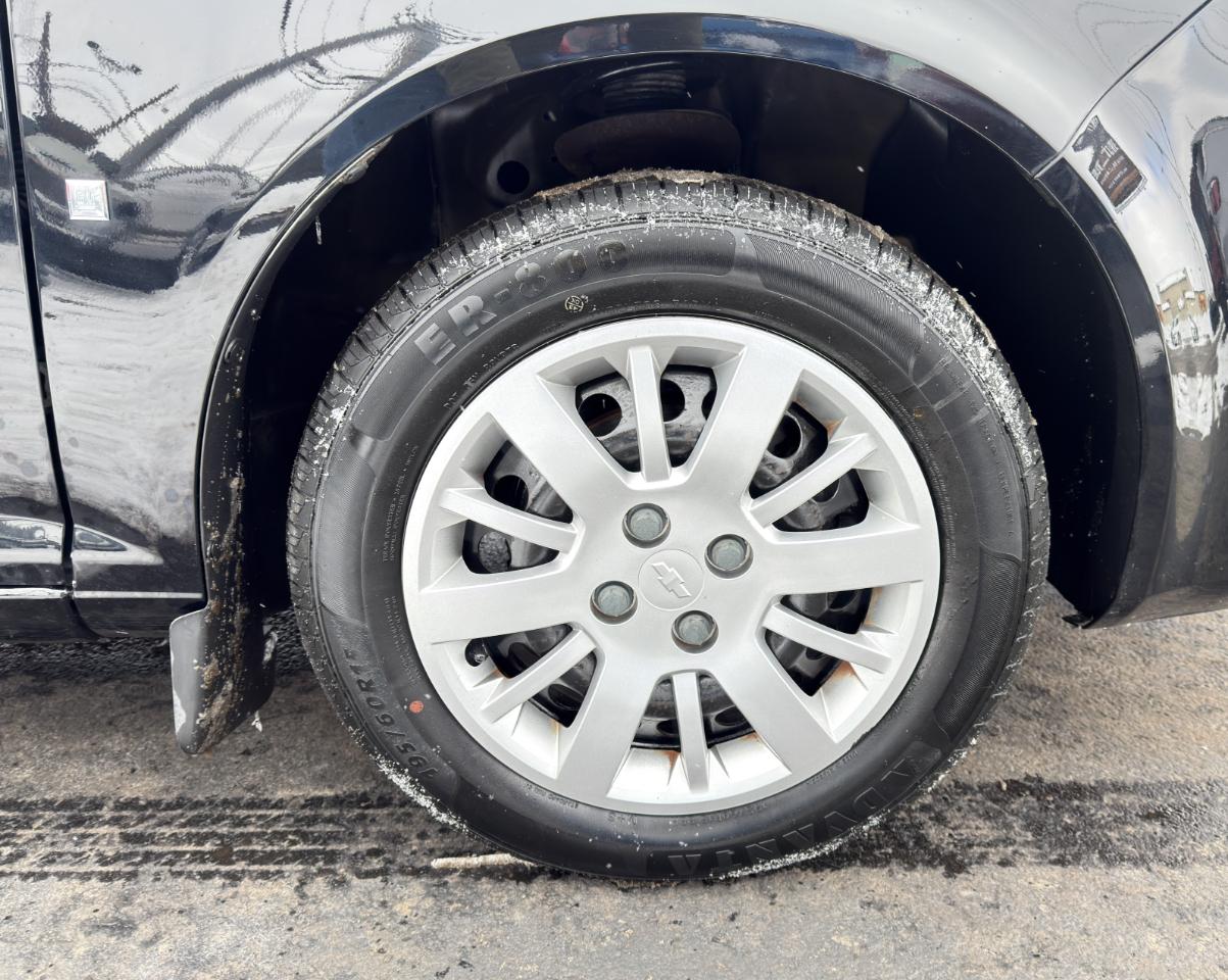 Chevrolet Cobalt 4dr Sdn LS 2009