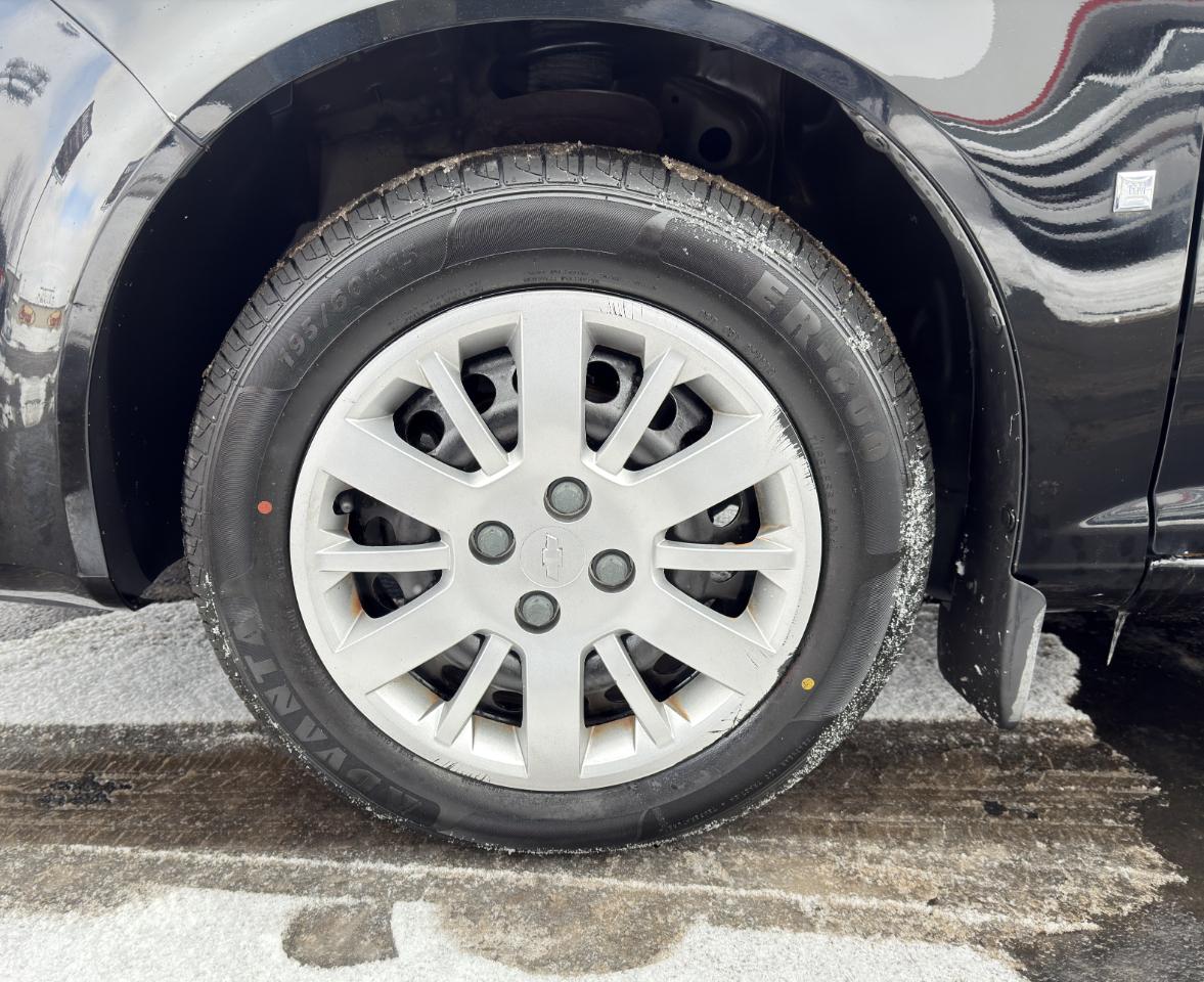 Chevrolet Cobalt 4dr Sdn LS 2009