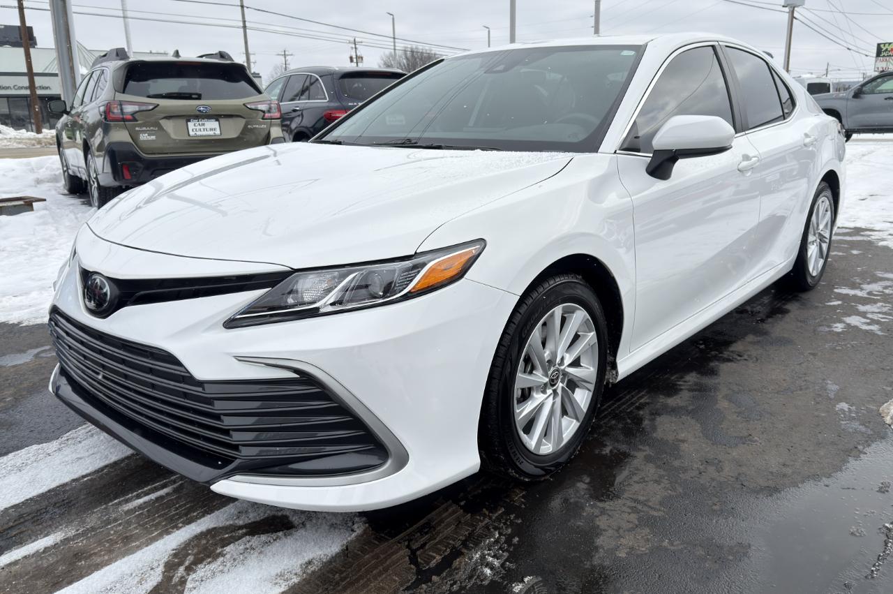 Toyota Camry LE AWD 2023