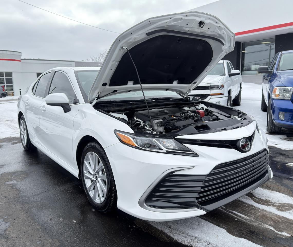 Toyota Camry LE AWD 2023