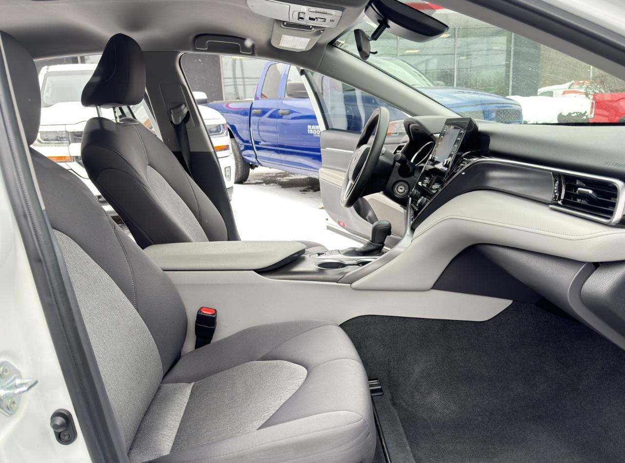 Toyota Camry LE AWD 2023