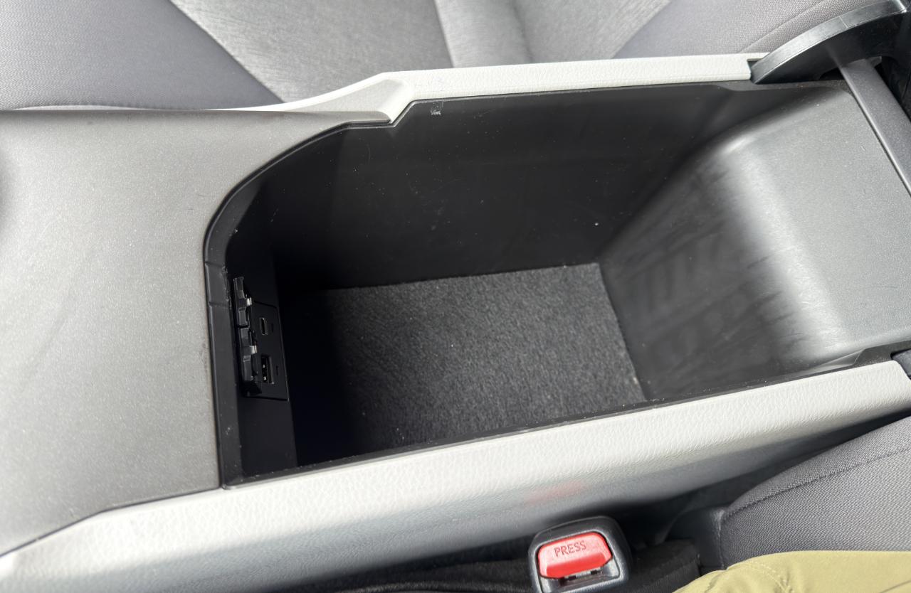 Toyota Camry LE AWD 2023