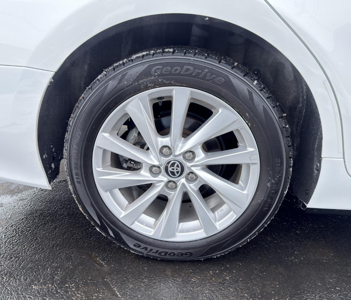 Toyota Camry LE AWD 2023