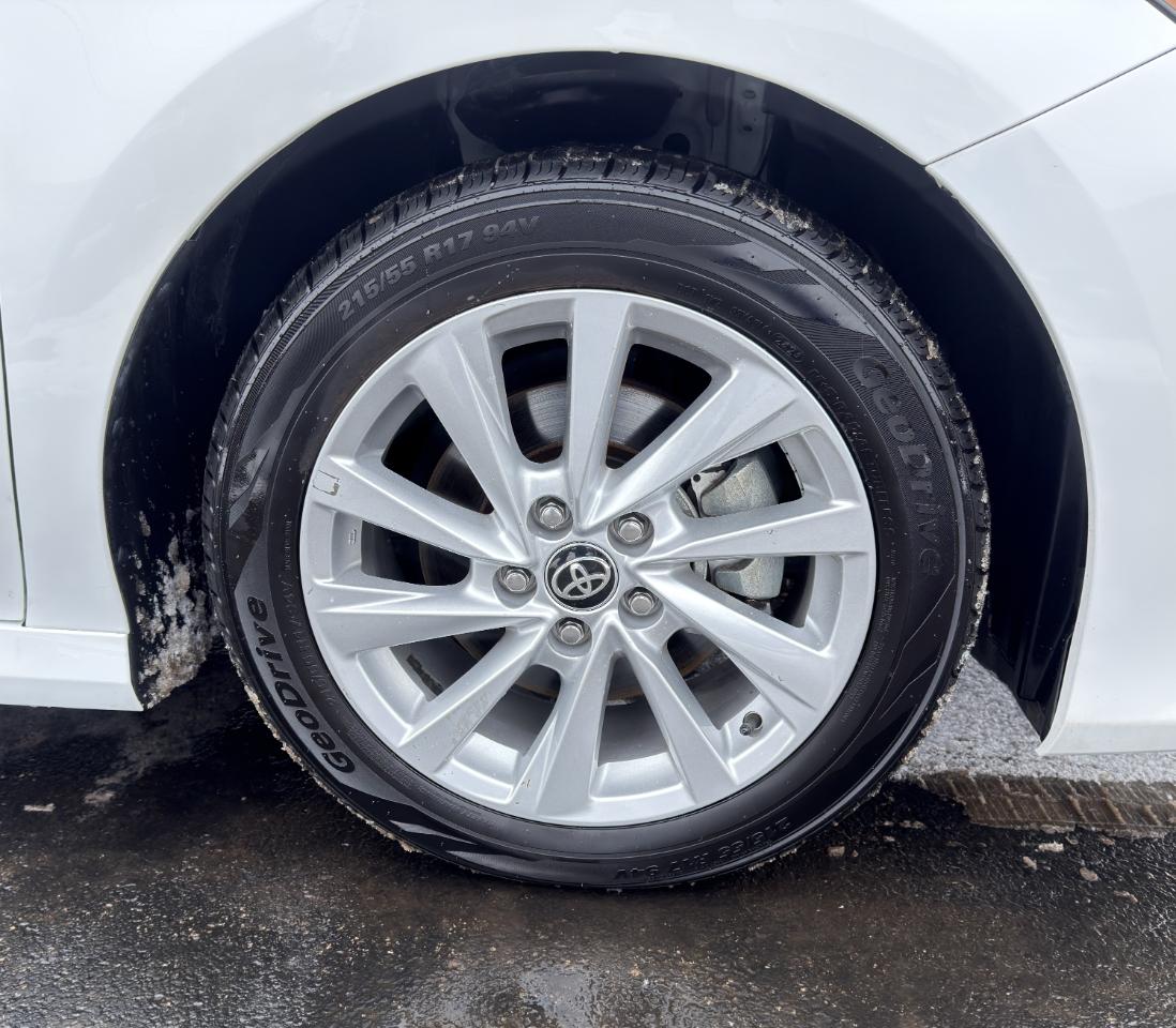 Toyota Camry LE AWD 2023