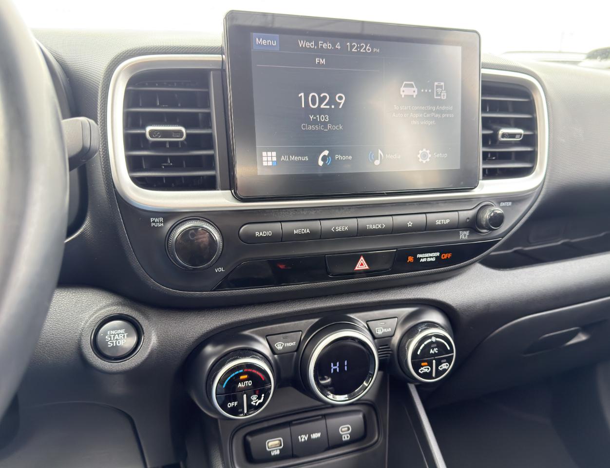 Hyundai Venue SEL 2024