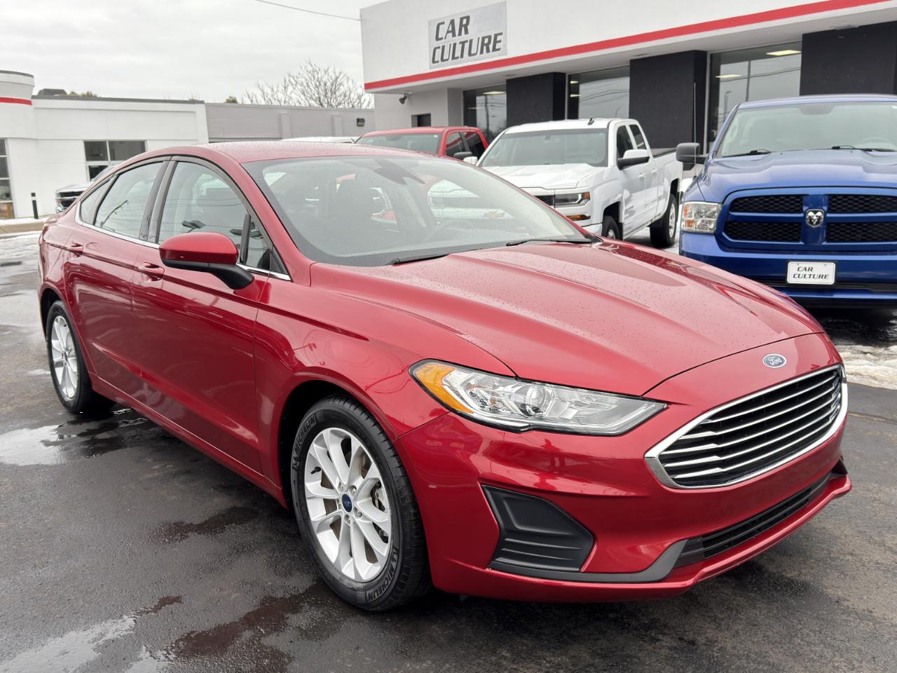 Ford Fusion SE FWD 2020