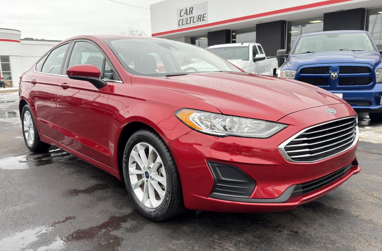 Ford Fusion SE FWD 2020