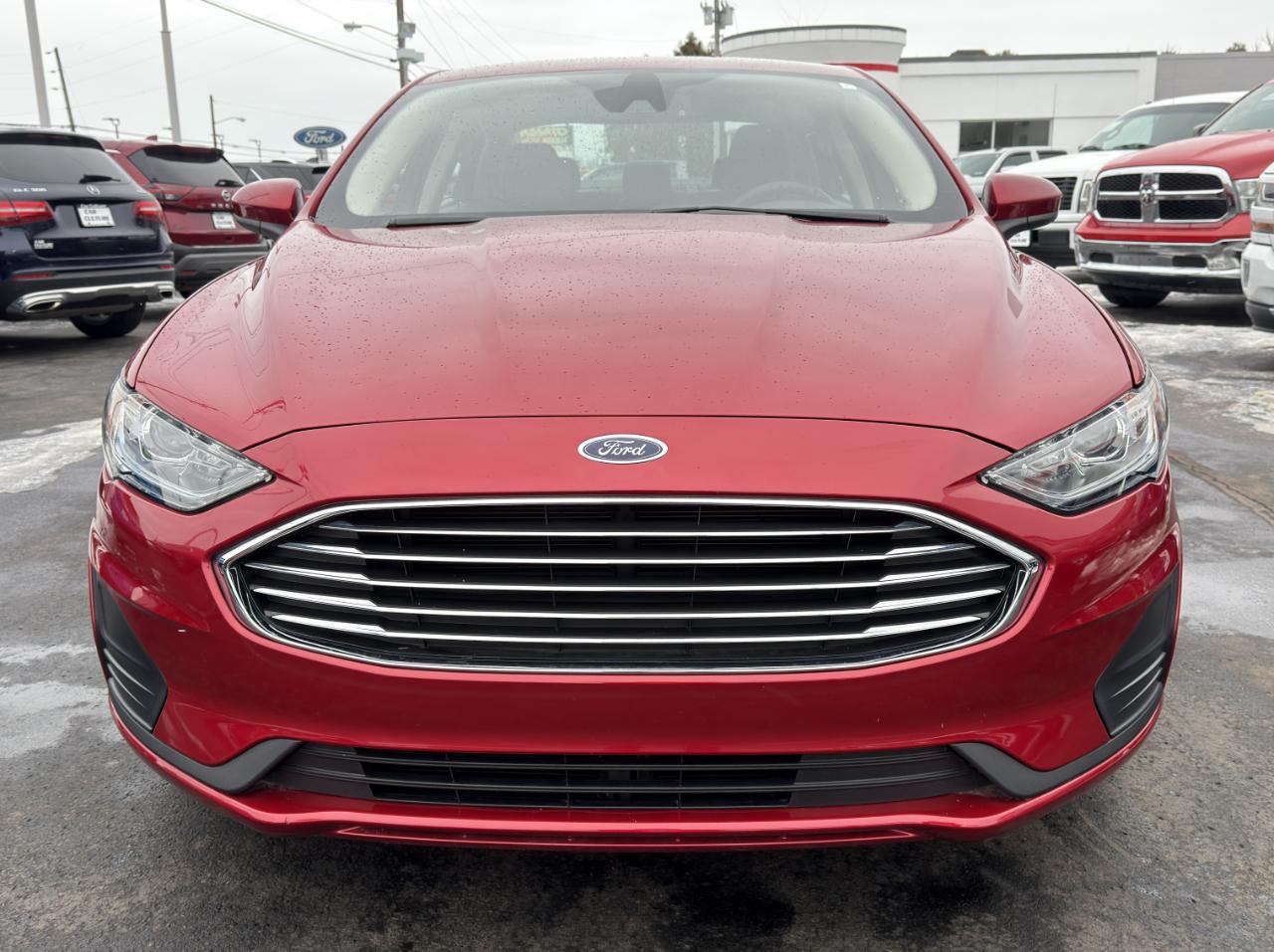 Ford Fusion SE FWD 2020
