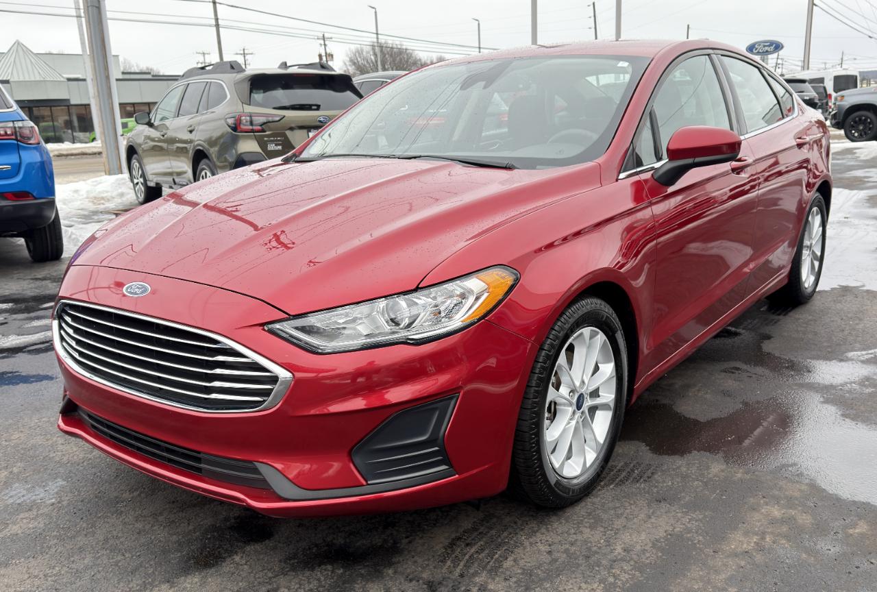 Ford Fusion SE FWD 2020
