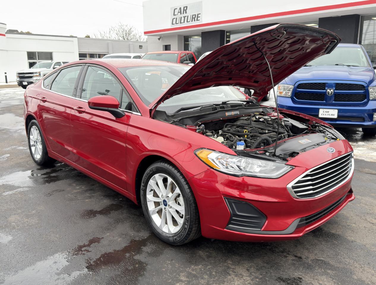 Ford Fusion SE FWD 2020
