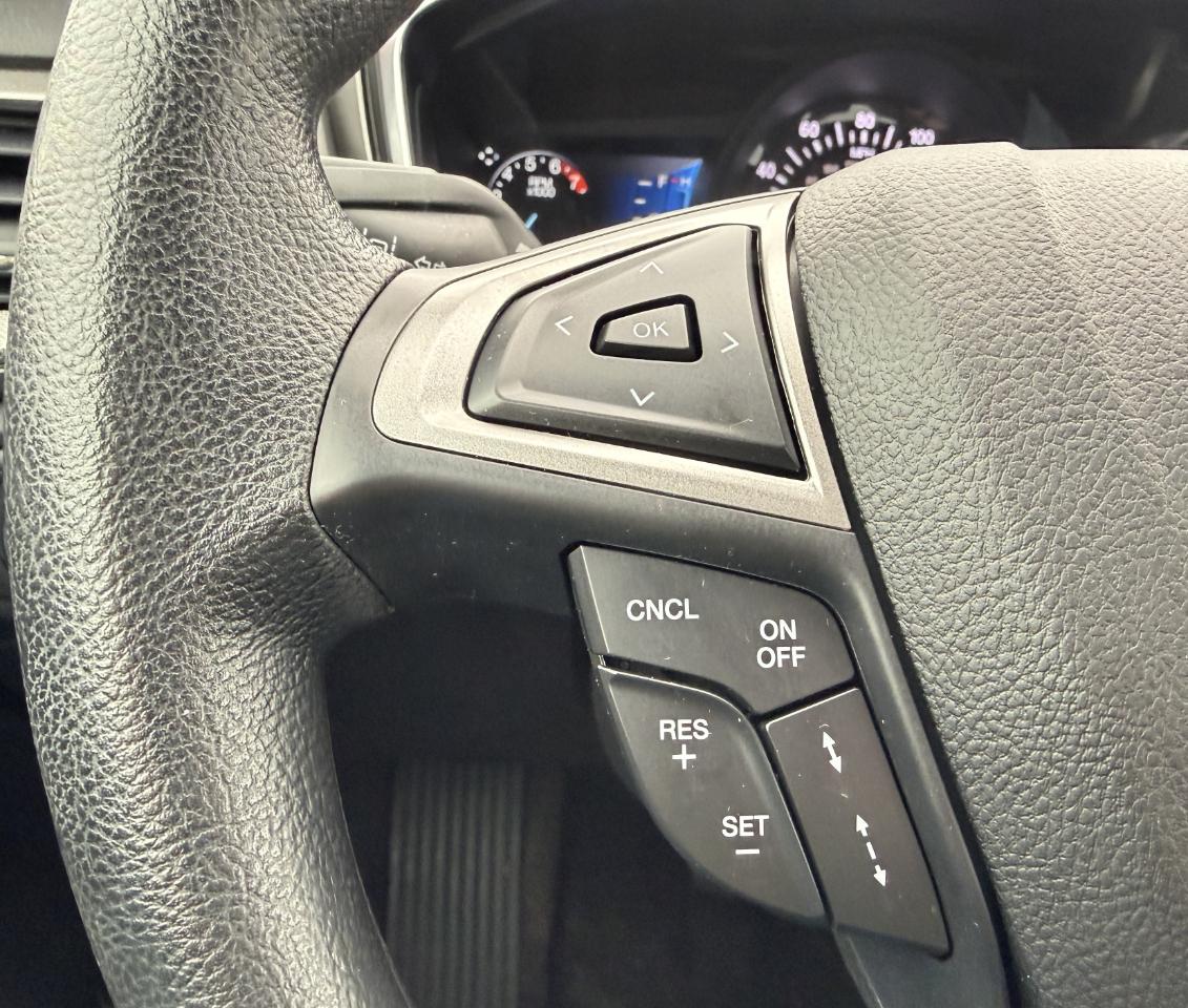 Ford Fusion SE FWD 2020