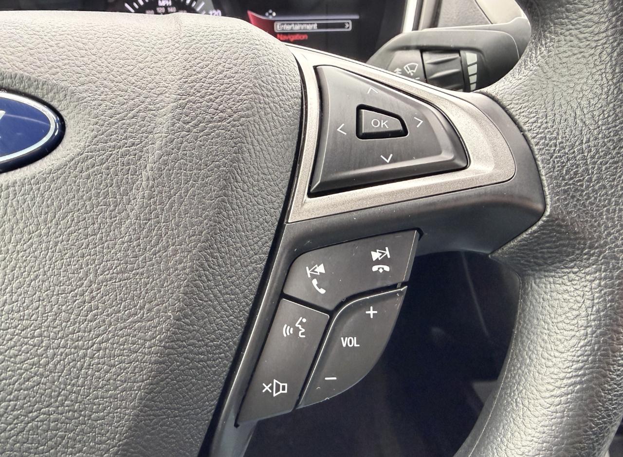 Ford Fusion SE FWD 2020