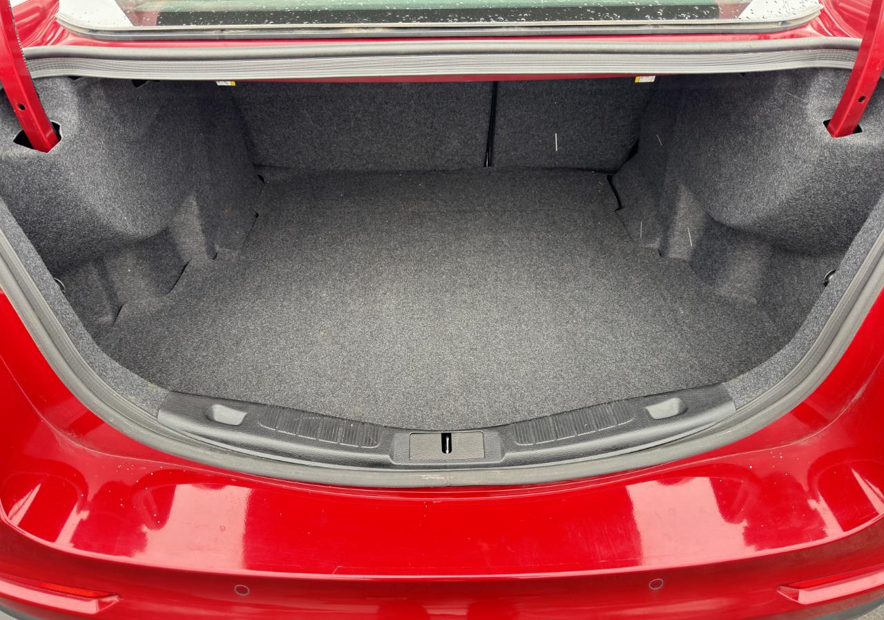 Ford Fusion SE FWD 2020