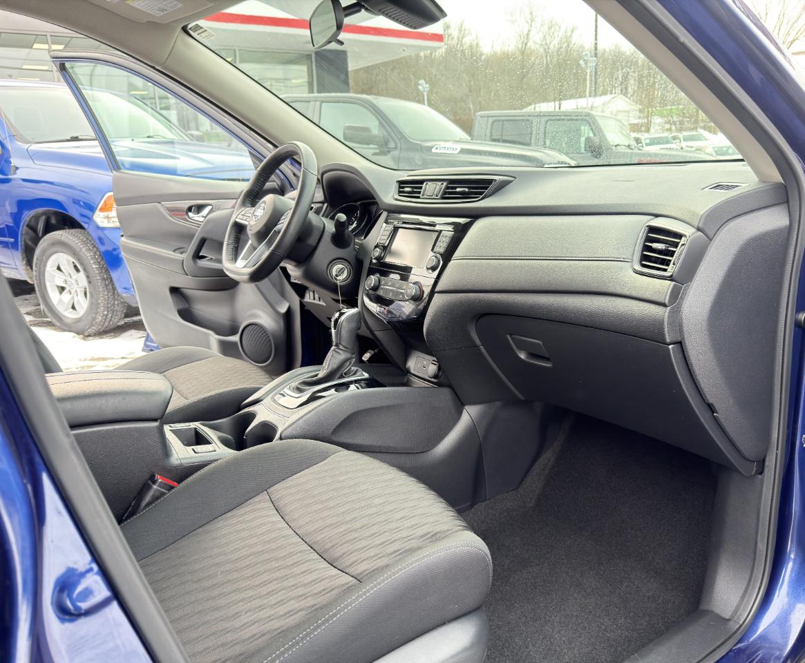 Nissan Rogue S AWD 2020