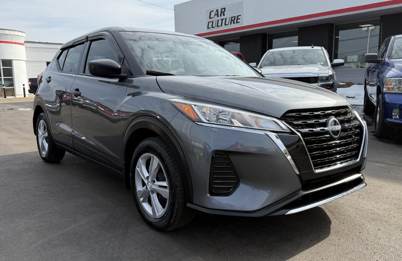 Nissan Kicks S FWD 2023
