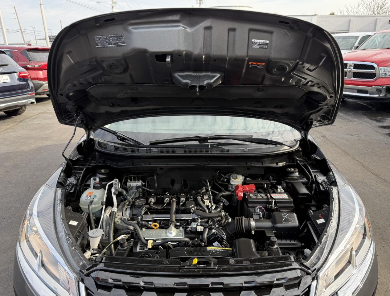 Nissan Kicks S FWD 2023