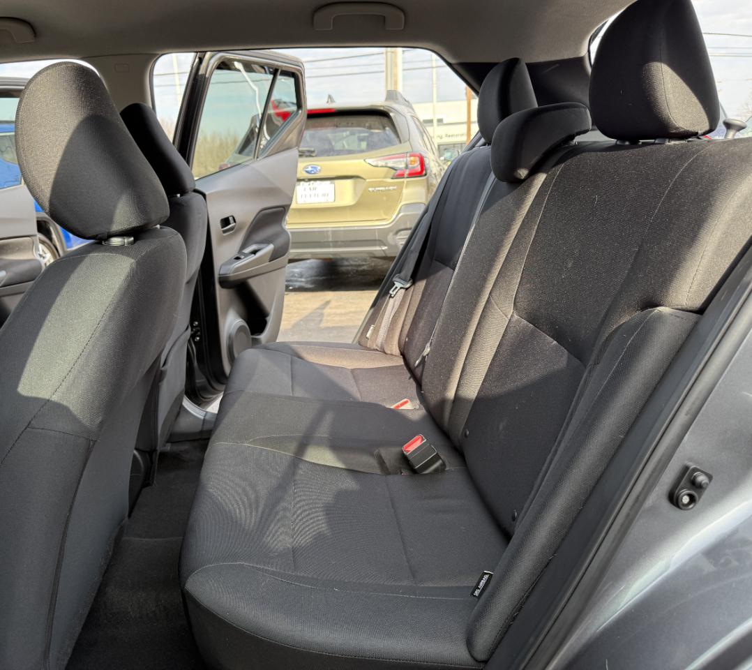 Nissan Kicks S FWD 2023