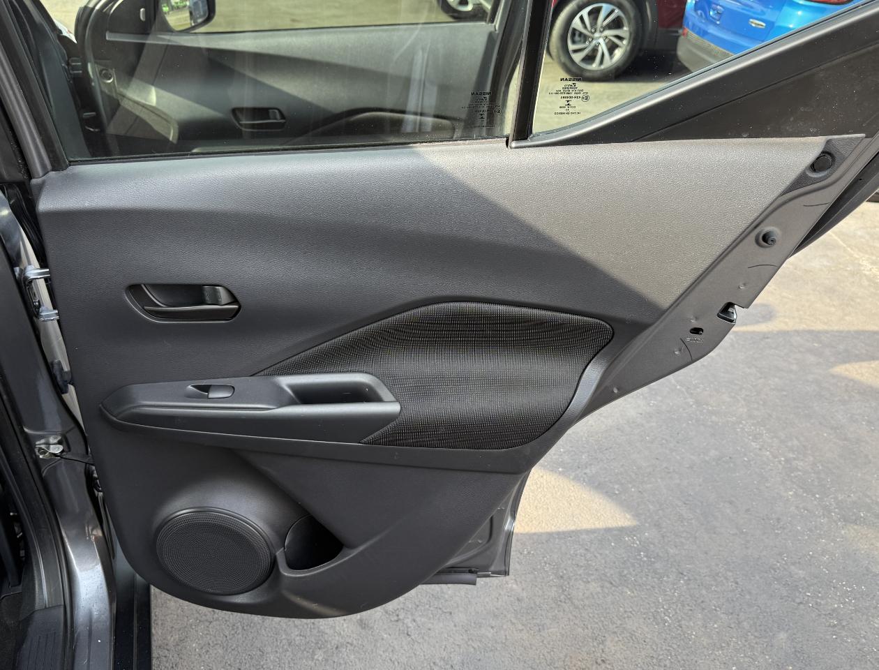 Nissan Kicks S FWD 2023