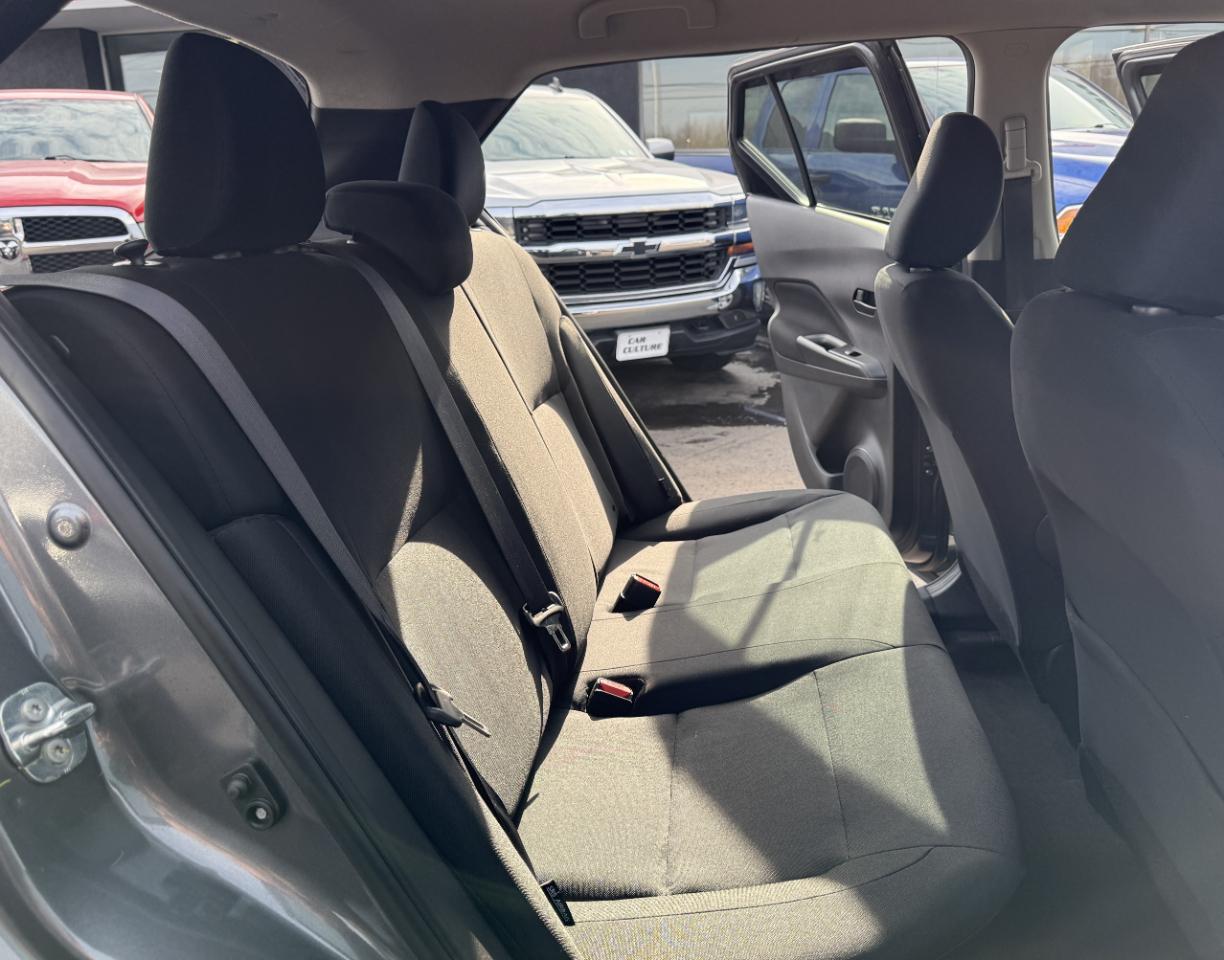 Nissan Kicks S FWD 2023